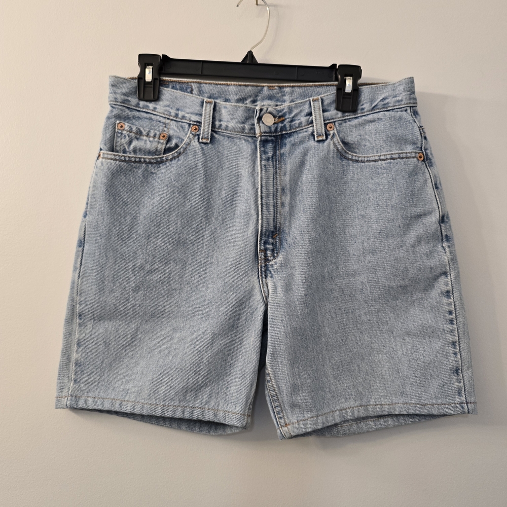 Levi Strauss Ladies 512 Slim Fit Straight Leg Denim Shorts - Size 12